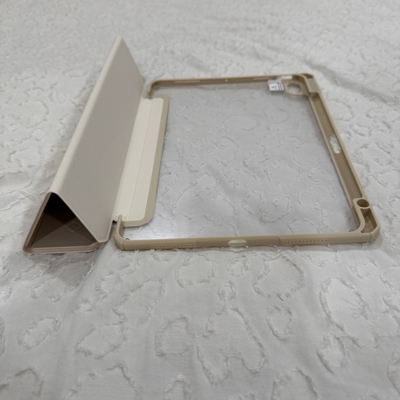 New IPad Case - Picture 6 of 7